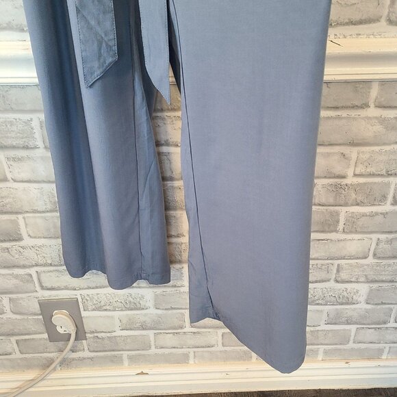 Altar'd State Jumpsuit Wide Leg Blue White Sleeveless Strappy Minimal NEW Sm $85 - Picture 4 of 10